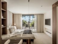 Semi Detached House for sale in Peñablanca, Nueva Andalucia