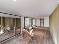 Villa for sale in El Paraiso, Estepona
