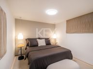 Villa for sale in El Paraiso, Estepona