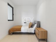 Villa Pareada en venta en El Paraiso, Estepona