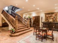Villa en venta en Sierra Blanca, Marbella Golden Mile