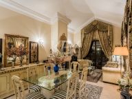 Villa en venta en Sierra Blanca, Marbella Golden Mile