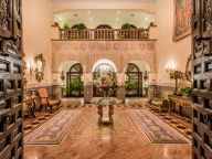 Villa en venta en Sierra Blanca, Marbella Golden Mile