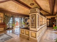 Villa en venta en Sierra Blanca, Marbella Golden Mile