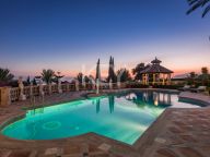 Villa en venta en Sierra Blanca, Marbella Golden Mile