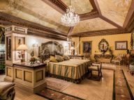 Villa en venta en Sierra Blanca, Marbella Golden Mile