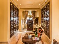 Villa en venta en Sierra Blanca, Marbella Golden Mile
