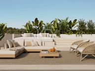 Villa en venta en Elviria, Marbella Este