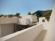 Villa en venta en Elviria, Marbella Este