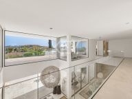 Villa en venta en La Cerquilla, Nueva Andalucia