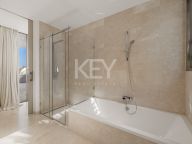Villa en venta en La Cerquilla, Nueva Andalucia