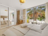 Villa en venta en La Cerquilla, Nueva Andalucia