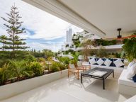 Apartment for sale in Las Terrazas de Las Lomas, Marbella Golden Mile
