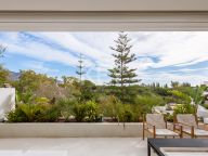 Apartment for sale in Las Terrazas de Las Lomas, Marbella Golden Mile