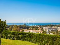 Apartment for sale in Las Terrazas de Las Lomas, Marbella Golden Mile
