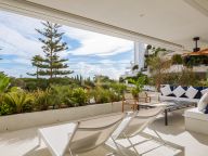 Apartment for sale in Las Terrazas de Las Lomas, Marbella Golden Mile