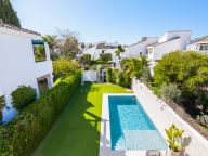 Town House for sale in San Pedro Playa, San Pedro de Alcantara