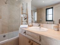 Town House for sale in San Pedro Playa, San Pedro de Alcantara