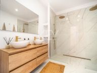 Ático en venta en Les Belvederes, Nueva Andalucia