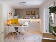 Villa for sale in Fuente del Espanto, Benahavis