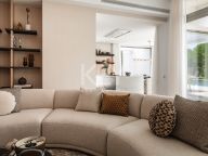 Вилла на продажу в El Paraiso, Эстепона