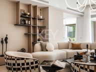 Вилла на продажу в El Paraiso, Эстепона
