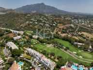 Таунхаус на продажу в La Quinta, Бенахавис