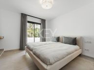Villa for sale in Elviria, Marbella East