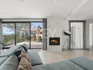Villa for sale in Elviria, Marbella East
