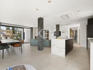 Villa for sale in Elviria, Marbella East