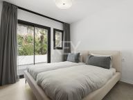Villa for sale in Elviria, Marbella East
