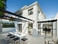 Villa en venta en Aloha, Nueva Andalucia