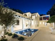 Villa en venta en Aloha, Nueva Andalucia