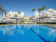 Апартамент на продажу в Las Lomas del Marbella Club, Золотая Миля
