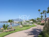 Ground Floor Apartment for sale in Menara Beach, Estepona