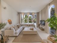 Вилла на продажу в Atalaya de Rio Verde, Новая Андалусия