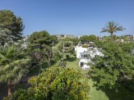 Вилла на продажу в Atalaya de Rio Verde, Новая Андалусия