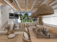 Вилла на продажу в Atalaya de Rio Verde, Новая Андалусия