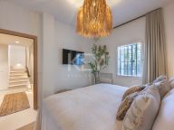 Вилла на продажу в Atalaya de Rio Verde, Новая Андалусия