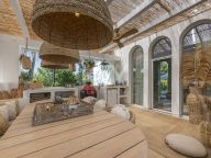 Вилла на продажу в Atalaya de Rio Verde, Новая Андалусия