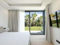 Villa for sale in Los Flamingos, Benahavis