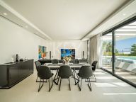 Villa for sale in Los Flamingos, Benahavis