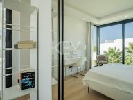 Villa for sale in Los Flamingos, Benahavis