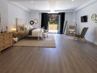 Villa for sale in Atalaya de Rio Verde, Nueva Andalucia