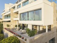 Duplex for sale in La Quinta, Benahavis
