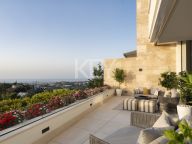 Duplex for sale in La Quinta, Benahavis