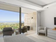 Duplex for sale in La Quinta, Benahavis