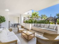 Apartamento Planta Baja en venta en Marina Puente Romano, Marbella Golden Mile