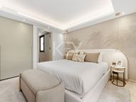 Villa for sale in Atalaya de Rio Verde, Nueva Andalucia