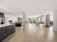 Duplex for sale in Aloha Hill Club, Nueva Andalucia